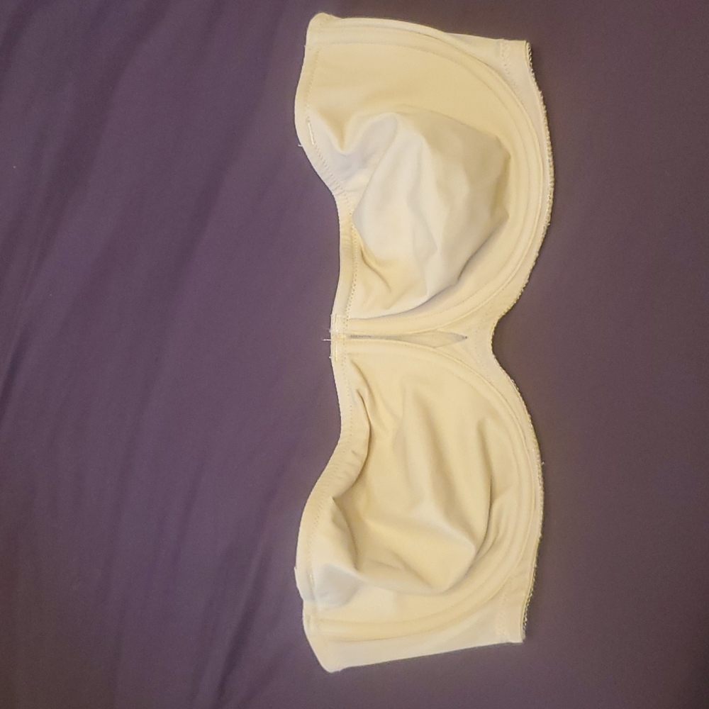 Strapless bra 36DD in nude colour